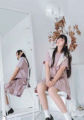 韩国年轻的小姨_4KBD在线观看