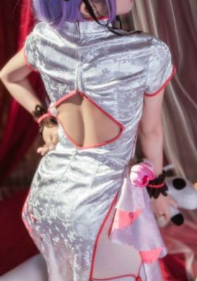 黑人巨大白妞喷水_高清高清在线观看